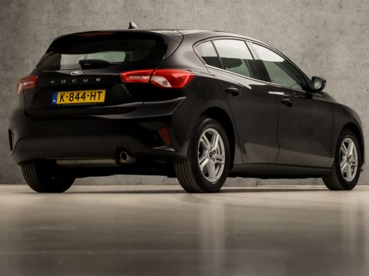Ford Focus 1.0 EcoBoost Business Sport (GROOT NAVI, APPLE CARPLAY, CAMERA, CLIMATE, SPORTSTOELEN, LM VELGEN,... ActivLease financial lease