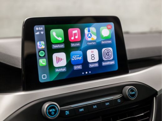 Ford Focus 1.0 EcoBoost Business Sport (GROOT NAVI, APPLE CARPLAY, CAMERA, CLIMATE, SPORTSTOELEN, LM VELGEN,... ActivLease financial lease