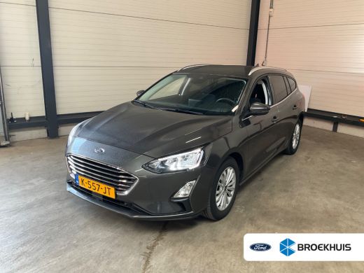 Ford Focus 1.0 Ecoboost Titanium X | Winter Pakket | | Achteruitrijcamera | Airco (automatisch) | Cruise con... Ford Focus 1.0 Ecoboost Titanium X | Winter Pakket | | Achteruitrijcamera | Airco (automatisch) | Cruise con...
