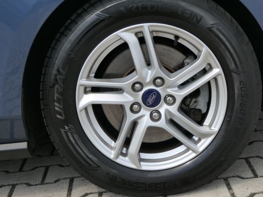 Ford Focus 1.0 EcoBoost Trend Edition | Climate Control | Keyless | Cruise Control | DAB | LED | Navigatie |... ActivLease financial lease