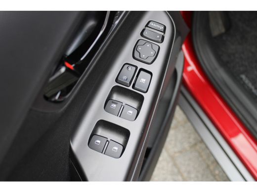 Hyundai Kona 1.6 GDI HEV Fashion | Automaat | Trekhaak | Dodehoek detectie | Parkeersensoren | Navigatie | Ach... ActivLease financial lease