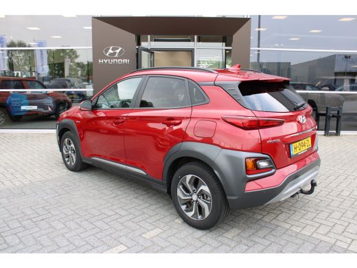 Hyundai Kona 1.6 GDI HEV Fashion | Automaat | Trekhaak | Dodehoek detectie | Parkeersensoren | Navigatie | Ach... ActivLease financial lease