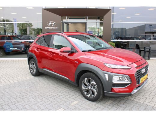 Hyundai Kona 1.6 GDI HEV Fashion | Automaat | Trekhaak | Dodehoek detectie | Parkeersensoren | Navigatie | Ach... ActivLease financial lease