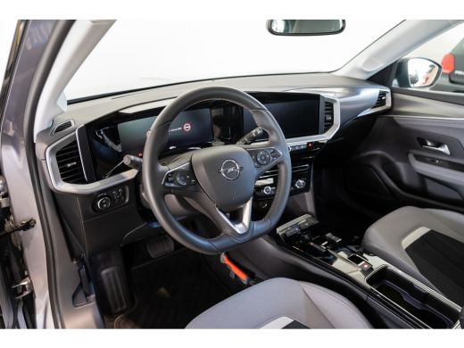 Opel Mokka-e Level 3 50 kWh | Camera | Parkeersensoren | Navigatie | Dodehoek | Keyless | Apple Carplay & Andr... ActivLease financial lease
