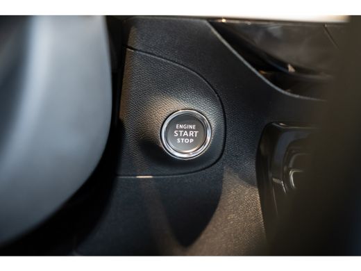 Opel Mokka-e Level 3 50 kWh | Camera | Parkeersensoren | Navigatie | Dodehoek | Keyless | Apple Carplay & Andr... ActivLease financial lease