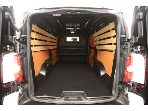 Opel Vivaro 2.0 CDTI L3H1 Airco 360Camera Cruise Carplay Navi PDC 3 Persoons Elektrpakket ActivLease financial lease