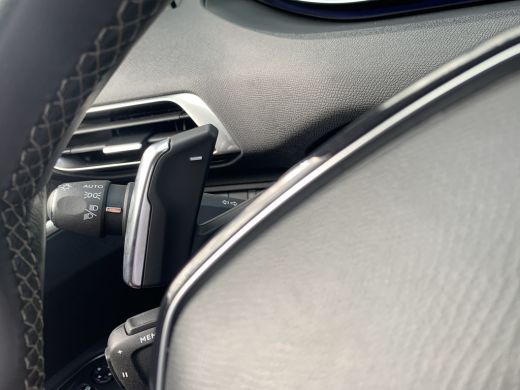 Peugeot 3008 1.2 PureTech GT Airco | Camera | Cruise | Stoelverwarming | Trekhaak | GT-line | ActivLease financial lease