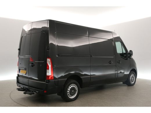 Renault Master T35 2.3 dCi 146PK L2H2 | Airco | 2xSchuifdeur | 3-Zits | Trekh. | Cruise | Camera | Parkeersens. ActivLease financial lease