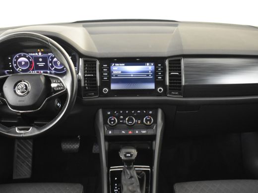 Skoda Kodiaq 1.5 TSI Business Edition 150pk DSG/AUTO l Dodehoekdectie | Canton audio | Adaptief cruise control... ActivLease financial lease