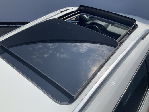 Skoda Kodiaq 7-Pers 1.5 TSI Limited Business 7-Pers Pano Automaat Canton Alcantara Vol opties! ActivLease financial lease