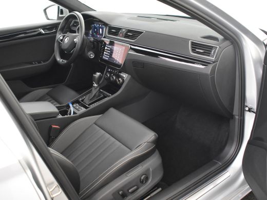 Skoda Superb Combi 1.4 TSI iV Laurin & Klement 218pk l Panorama dak | Elektrische stoelen | Stoelventilatie | ... ActivLease financial lease