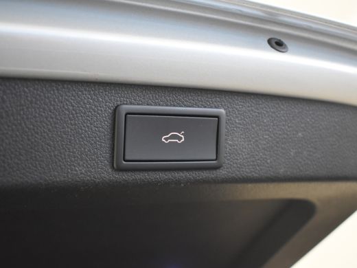 Skoda Superb Combi 1.4 TSI iV Laurin & Klement 218pk l Panorama dak | Elektrische stoelen | Stoelventilatie | ... ActivLease financial lease