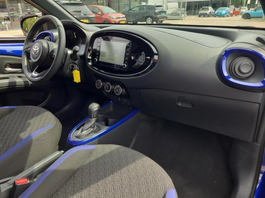 Toyota Aygo 1.0 VVT-i S-CVT Pulse Automaat | Trekhaak | Apple CarPlay | Rijklaarprijs incl. garantie | ActivLease financial lease