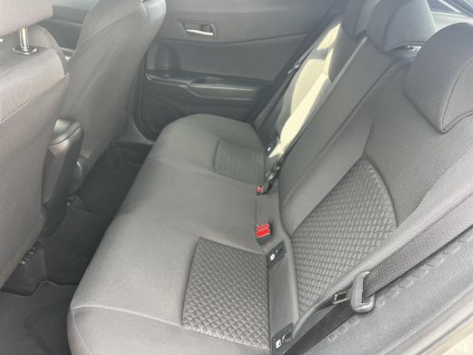Toyota C-HR 1.8 Hybrid Business | Parkeersensoren  | Navigatie | Carplay | Stoelverwarming | ActivLease financial lease