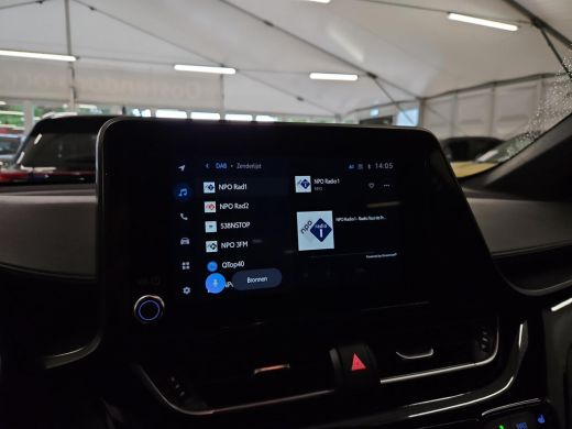 Toyota C-HR 1.8 Hybrid Executive ActivLease financial lease