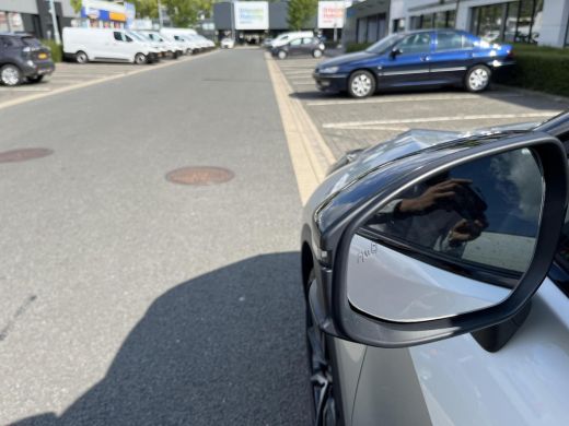 Toyota C-HR 2.0 Hybrid 200 GR SPORT Première Edition 4X4 Achteruitrijcamera/ Memory bestuurdersstoel/ Elektri... ActivLease financial lease