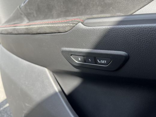 Toyota C-HR 2.0 Hybrid 200 GR SPORT Première Edition 4X4 Achteruitrijcamera/ Memory bestuurdersstoel/ Elektri... ActivLease financial lease