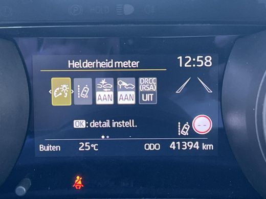 Toyota Yaris 1.5 Hybrid Dynamic | Carplay | LED koplampen | Keyless entry | Licht metalen velgen | ActivLease financial lease