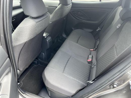 Toyota Yaris Cross 1.5 Hybrid 115 First Edition | Navigatie | Apple CarPlay/Android auto | Achteruitrijcamera | Stuu... ActivLease financial lease