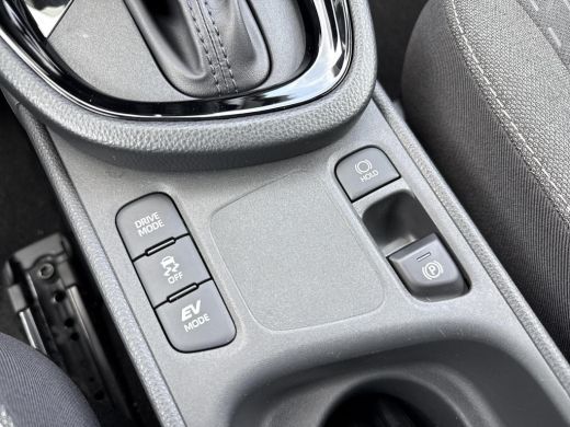 Toyota Yaris Cross 1.5 Hybrid 115 First Edition | Navigatie | Apple CarPlay/Android auto | Achteruitrijcamera | Stuu... ActivLease financial lease