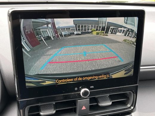Toyota Yaris Cross 1.5 Hybrid Dynamic | Stoel- + stuurverwarming | Navigatie | Keyless entry | LED koplampen | ActivLease financial lease