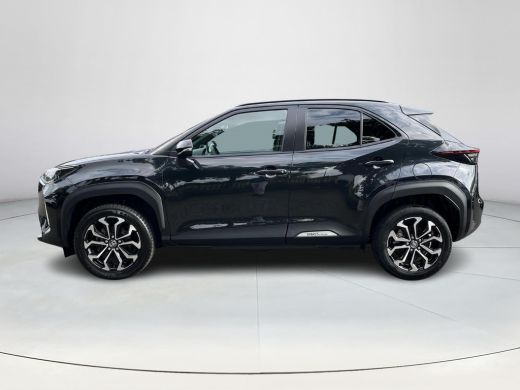 Toyota Yaris Cross 1.5 Hybrid Dynamic | Stoel- + stuurverwarming | Navigatie | Keyless entry | LED koplampen | ActivLease financial lease