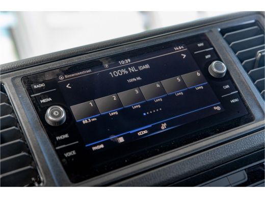Volkswagen Crafter Exclusive 177 pk | Ontario Green | Navi | Led | Adaptive Cruise | Camera | ActivLease financial lease