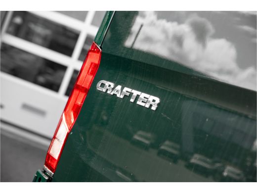 Volkswagen Crafter Exclusive 177 pk | Ontario Green | Navi | Led | Adaptive Cruise | Camera | ActivLease financial lease