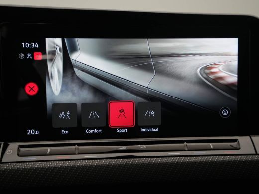 Volkswagen Golf 1.5 eTSI 130pk DSG R-Line Navigatie Pdc Clima Acc 100 ActivLease financial lease