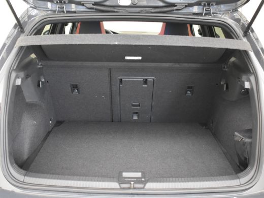 Volkswagen Golf 2.0 TSI GTI 245pk DSG/AUTO Harman/Kardon audio | Navigatie | Panorama dak | App connect | Keyless... ActivLease financial lease