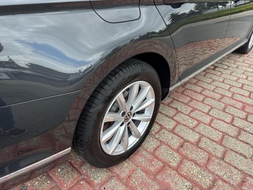 Volkswagen Passat Variant 1.4 TSI PHEV GTE Business | Trekhaak | A. Camera | ActivLease financial lease