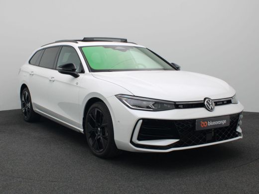 Volkswagen Passat Variant 1.5 eHybrid R-Line Business 272PK Trekhaak, 360 graden Camera, DCC, Harman & Kardon, Head... ActivLease financial lease