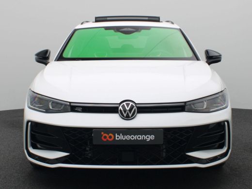 Volkswagen Passat Variant 1.5 eHybrid R-Line Business 272PK Trekhaak, 360 graden Camera, DCC, Harman & Kardon, Head... ActivLease financial lease