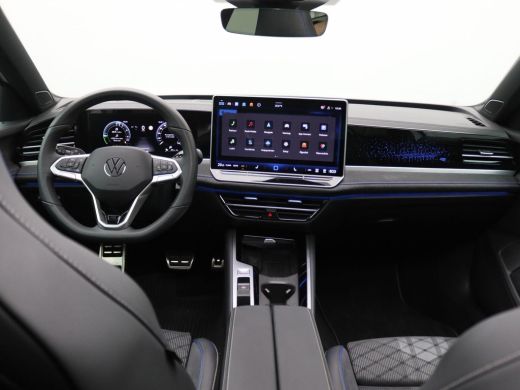 Volkswagen Passat Variant 1.5 eHybrid R-Line Business 272PK Trekhaak, 360 graden Camera, DCC, Harman & Kardon, Head... ActivLease financial lease