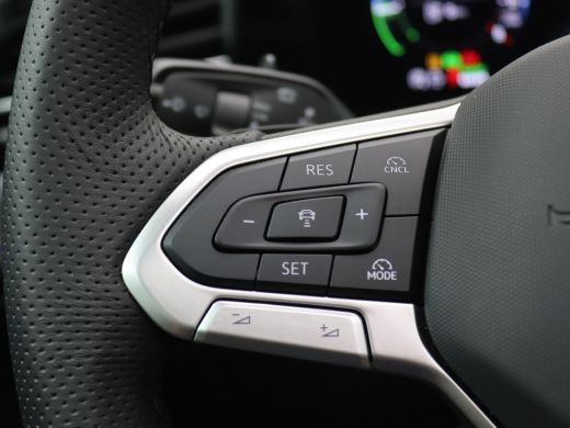 Volkswagen Passat Variant 1.5 eHybrid R-Line Business 272PK Trekhaak, 360 graden Camera, DCC, Harman & Kardon, Head... ActivLease financial lease