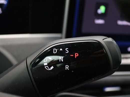 Volkswagen Passat Variant 1.5 eHybrid R-Line Business 272PK Trekhaak, 360 graden Camera, DCC, Harman & Kardon, Head... ActivLease financial lease