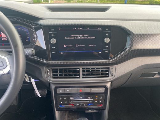 Volkswagen T-Cross 1.0 TSI Life |  110Pk | Automaat | A-Camera | Clima | Winter Pakket | App Connect | ActivLease financial lease