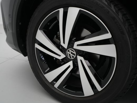 Volkswagen T-Roc 1.5 TSI 150pk DSG R-Line Navi via App Clima Pdc Lm Velgen 65 ActivLease financial lease