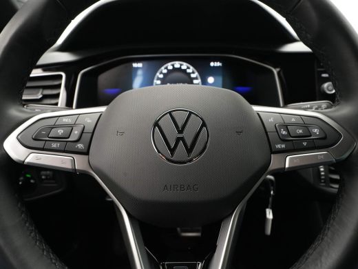 Volkswagen Taigo 1.0 TSI 115pk DSG R-Line Navi via App Pdc Clima Acc 72 ActivLease financial lease