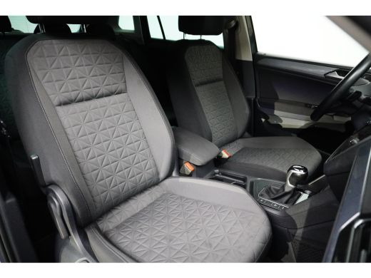 Volkswagen Tiguan 1.4 TSI eHybrid Life 245PK | Achteruitrij Camera | Airco (automatisch) | Keyless entry ActivLease financial lease