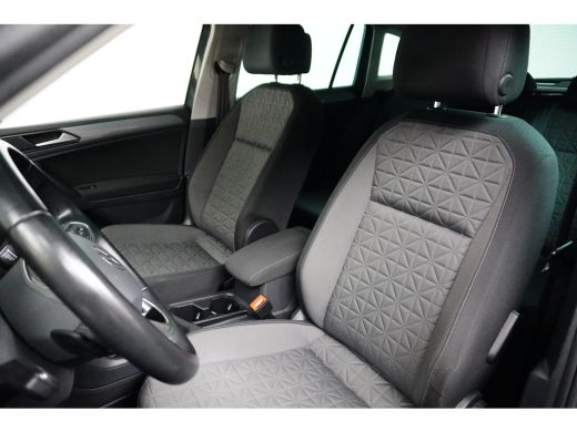 Volkswagen Tiguan 1.4 TSI eHybrid Life 245PK | Achteruitrij Camera | Airco (automatisch) | Keyless entry ActivLease financial lease