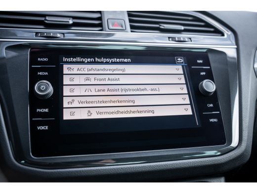 Volkswagen Tiguan 1.4 TSI eHybrid Life 245PK | Achteruitrij Camera | Airco (automatisch) | Keyless entry ActivLease financial lease