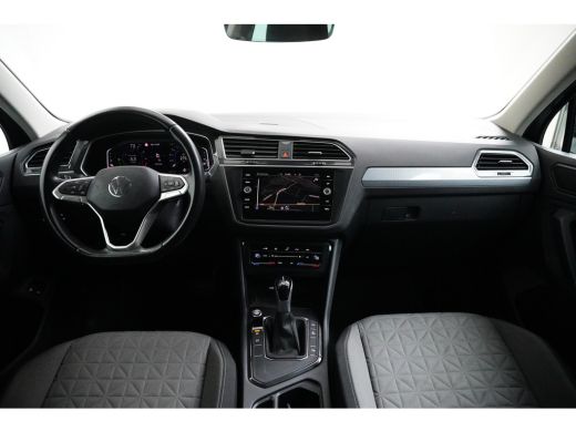 Volkswagen Tiguan 1.4 TSI eHybrid Life 245PK | Achteruitrij Camera | Airco (automatisch) | Keyless entry ActivLease financial lease