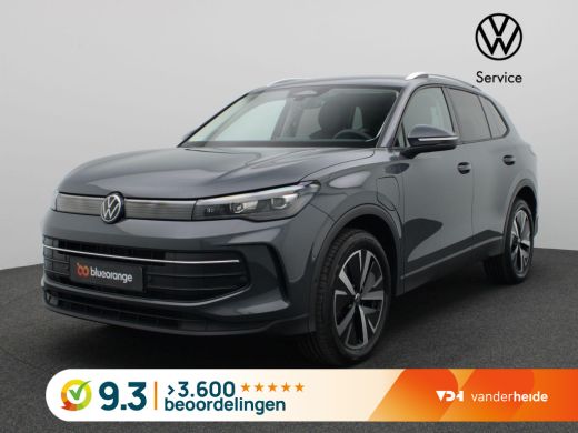 Volkswagen Tiguan 1.5 eHybrid Life Edition 204PK DSG Trekhaak, 19" LM Velgen, Adaptieve Cruise Controle, Navi via A... Volkswagen Tiguan 1.5 eHybrid Life Edition 204PK DSG Trekhaak, 19" LM Velgen, Adaptieve Cruise Controle, Navi via A...