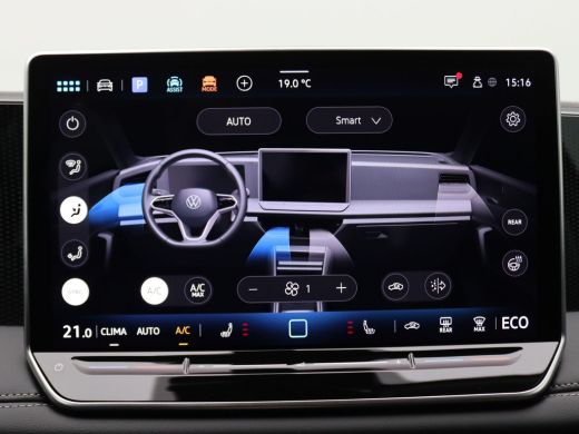 Volkswagen Tiguan 1.5 eHybrid Life Edition 204PK DSG Trekhaak, 19" LM Velgen, Adaptieve Cruise Controle, Navi via A... ActivLease financial lease