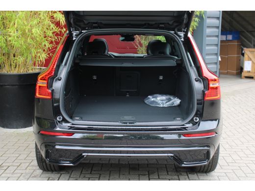 Volvo  XC60 2.0 T6 Plug-in hybrid AWD Plus Black Edition | Panoramadak | Memory seats | Stuur/stoelverwarming... ActivLease financial lease