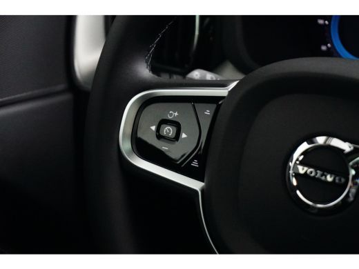 Volvo  XC60 2.0 T6 Plug-in hybrid AWD Plus Black Edition | PDC V+A & Camera | Panoramadak | Adaptive Cruiscon... ActivLease financial lease