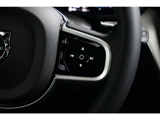 Volvo  XC60 2.0 T6 Plug-in hybrid AWD Plus Black Edition | PDC V+A & Camera | Panoramadak | Adaptive Cruiscon... ActivLease financial lease