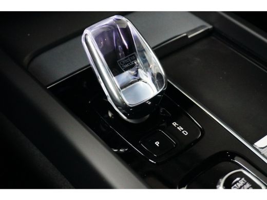 Volvo  XC60 2.0 T6 Plug-in hybrid AWD Plus Black Edition | PDC V+A & Camera | Panoramadak | Adaptive Cruiscon... ActivLease financial lease