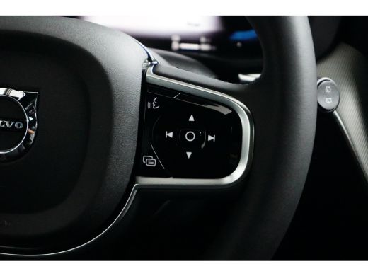 Volvo  XC60 2.0 T6 Plug-in hybrid AWD Plus Dark | Panoramadak | Elek. Sportstoelen | Leder | BLIS | Adaptive ... ActivLease financial lease